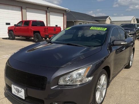 Used 2011 Nissan Maxima 3.5 SV w/ Monitor Pkg FWD image 3