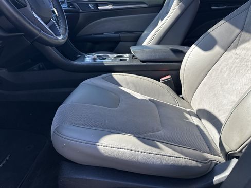 Used 2017 Ford Fusion Sport image 10