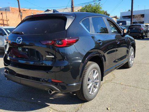 New 2025 MAZDA CX-5 AWD 2.5 S w/ Select Package image 4