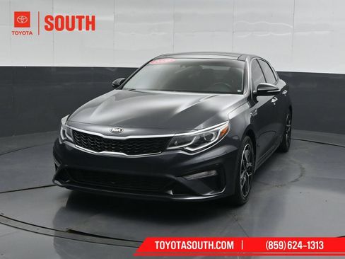 Used 2020 Kia Optima SE FWD image 5