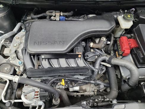 Used 2021 Nissan Rogue Sport S image 30