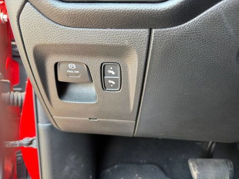 Used 2019 RAM 1500 Big Horn RWD image 12