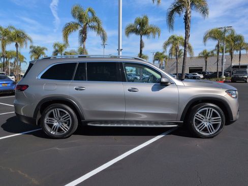 Used 2020 Mercedes-Benz GLS 450 4MATIC image 11