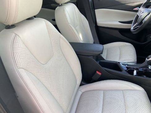 Used 2020 Buick Encore GX Essence w/ Experience Buick Package image 25