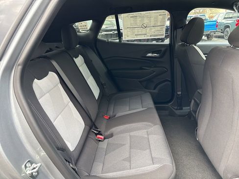 New 2026 Chevrolet Trax RS w/ Sunroof Package image 29