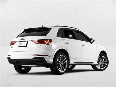 New 2025 Audi Q3 2.0T Premium image 7
