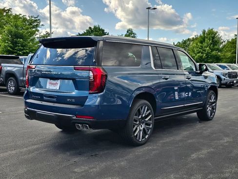New 2026 GMC Yukon XL Denali Ultimate AWD/4WD image 8
