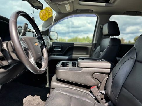 Used 2018 Chevrolet Silverado 1500 LTZ Z71 image 11