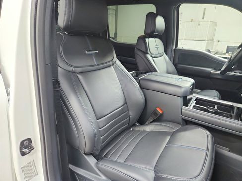 New 2026 Ford F250 Platinum image 45