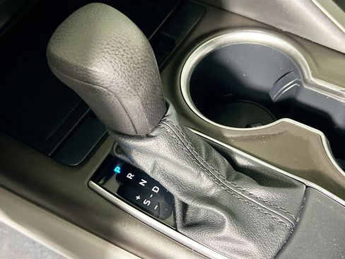 Used 2021 Toyota Camry LE image 24