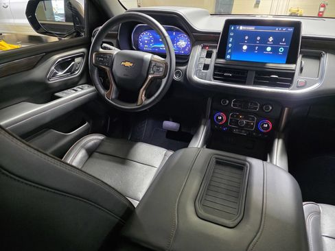 Used 2023 Chevrolet Tahoe High Country w/ Premium Package AWD/4WD image 16