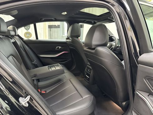 Used 2024 BMW 330e xDrive image 29