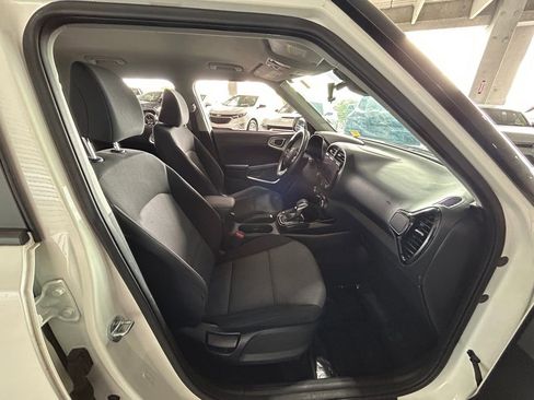 Used 2023 Kia Soul S image 28
