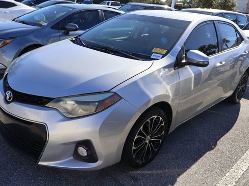 Used 2016 Toyota Corolla S image 2