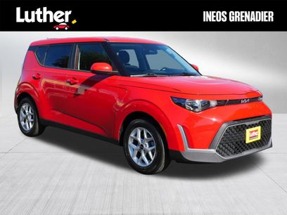 Used 2023 Kia Soul LX w/ LX Technology Package