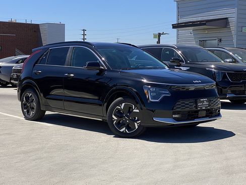 New 2026 Kia Niro Wave FWD image 1