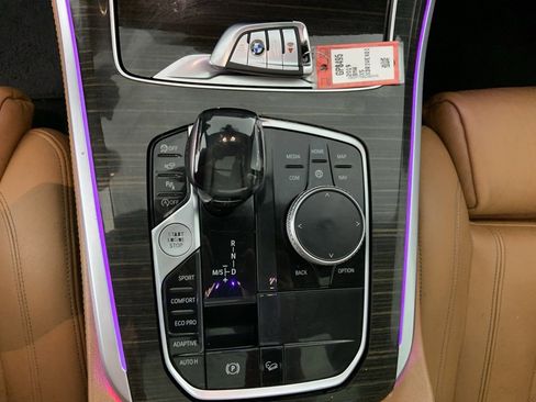 Used 2019 BMW X5 xDrive40i w/ Convenience Package image 14