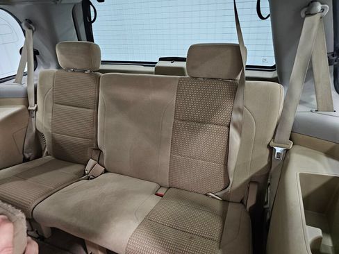 Used 2012 Nissan Armada SV AWD/4WD image 13