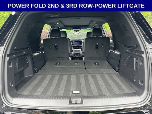 New 2026 Chevrolet Traverse RS FWD image 18