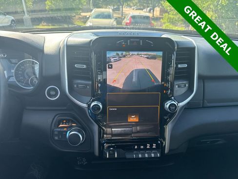 Used 2024 RAM 2500 Big Horn w/ Night Edition image 27