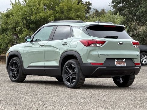 New 2026 Chevrolet TrailBlazer LT w/ Convenience Package FWD image 6