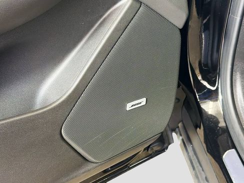 Used 2024 Cadillac XT6 Sport w/ Technology Package AWD/4WD image 20