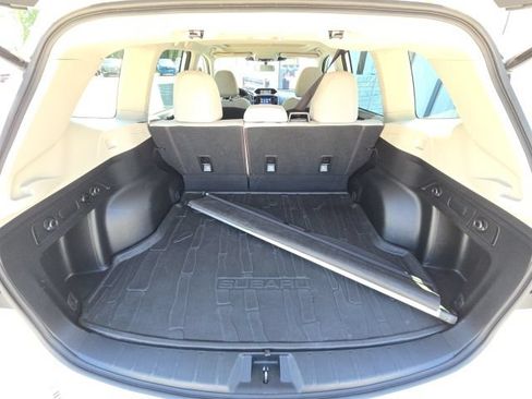Used 2023 Subaru Forester Premium AWD/4WD image 12