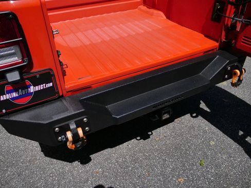 Used 2015 Jeep Wrangler Unlimited Sahara w/ Max Tow Package AWD/4WD image 32