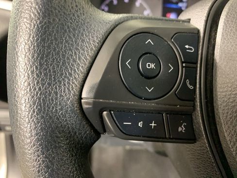 Used 2023 Toyota Corolla LE image 19