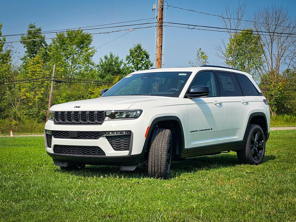 New 2026 Jeep Grand Cherokee Limited AWD/4WD image 7