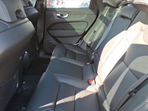 New 2026 Volvo XC60 B5 Ultra w/ Protection Package Premier AWD/4WD image 6