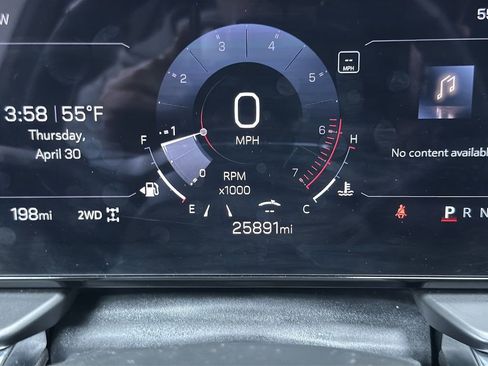 Used 2026 GMC Terrain Denali AWD/4WD image 26