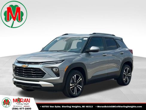 Certified 2024 Chevrolet TrailBlazer LT w/ LT Cold Weather Package AWD/4WD image 1