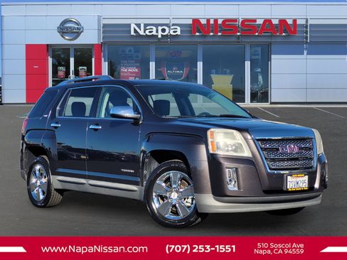Used 2015 GMC Terrain SLT image 1
