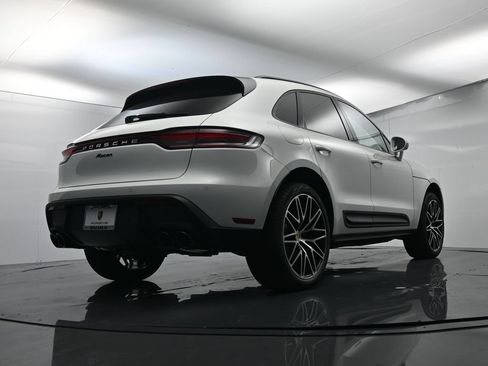 Certified 2026 Porsche Macan AWD/4WD image 51