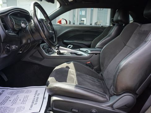 Used 2022 Dodge Challenger GT w/ Plus Package RWD image 14