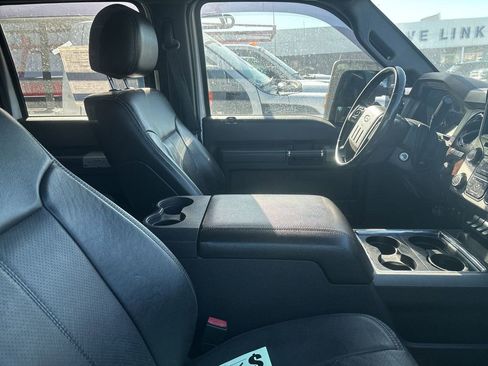 Used 2016 Ford F350 Lariat w/ Chrome Package image 8