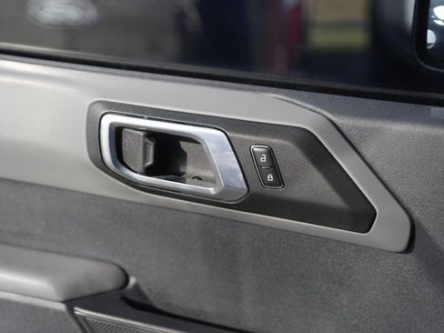 Used 2023 Ford Bronco Big Bend image 28