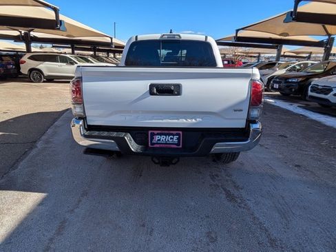 Used 2023 Toyota Tacoma TRD Off-Road image 6