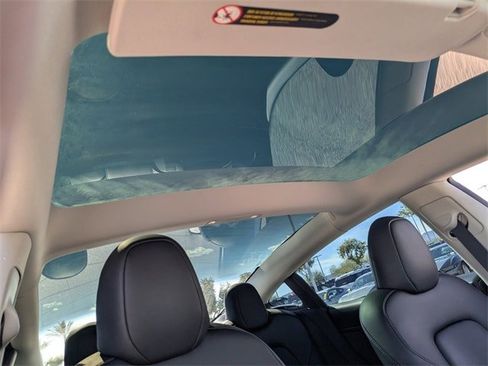 Used 2023 Tesla Model 3 Performance image 35