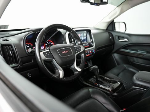 Used 2016 GMC Canyon SLT w/ Driver Alert Package image 6