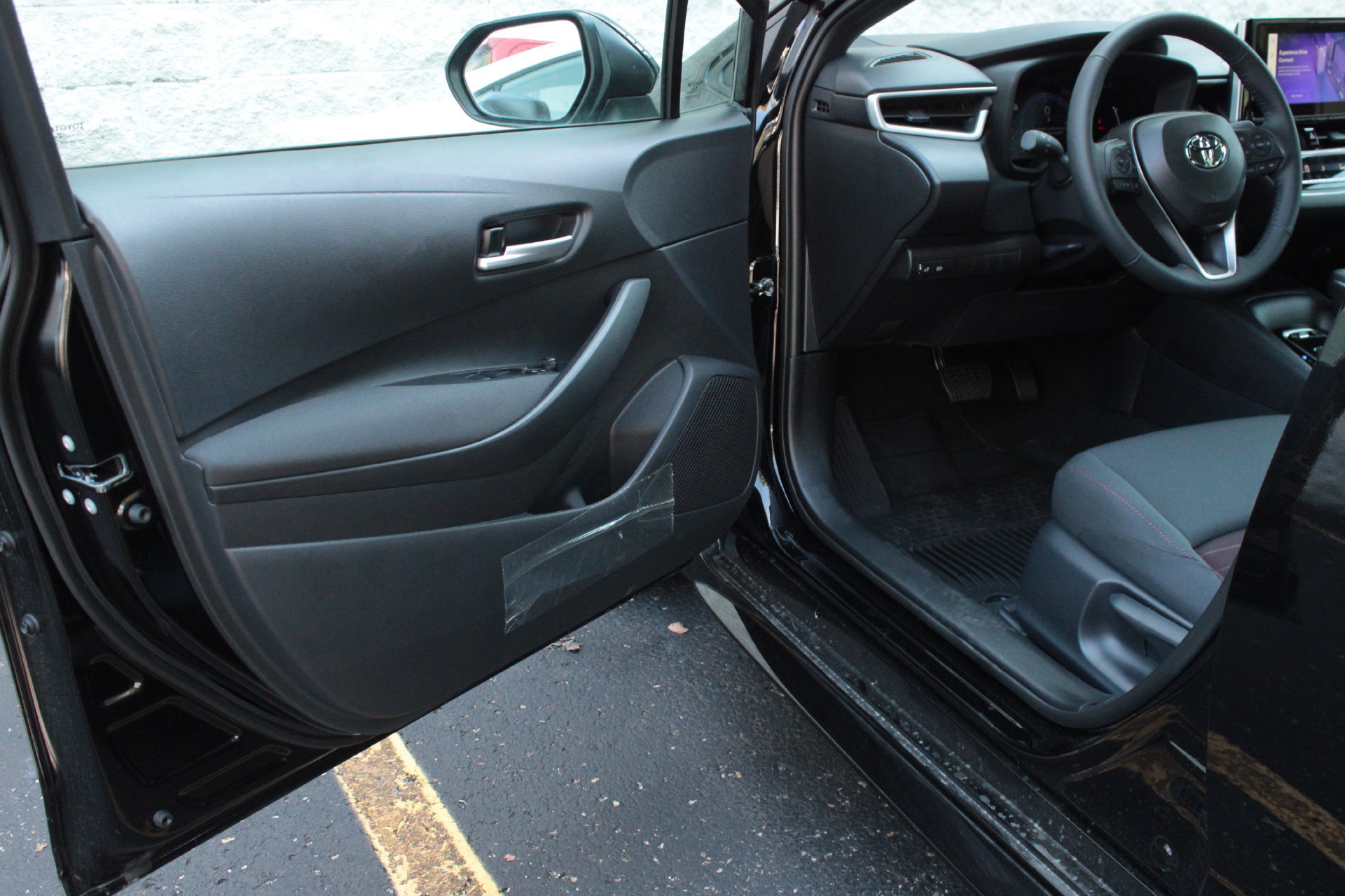 New 2027 Toyota Corolla SE FWD image 12