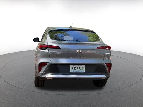 Used 2025 Buick Envista Preferred image 12