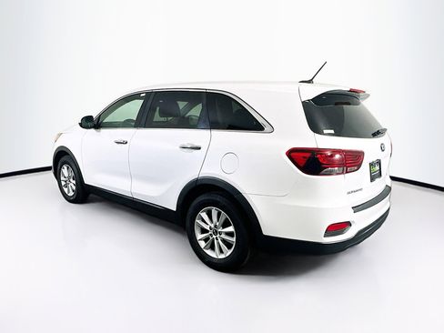 Used 2019 Kia Sorento L image 5