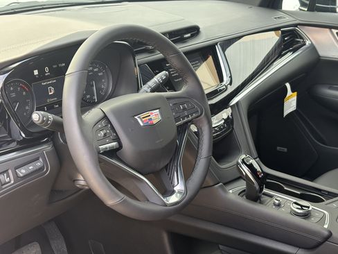 New 2025 Cadillac XT6 Premium Luxury w/ Technology Package image 18