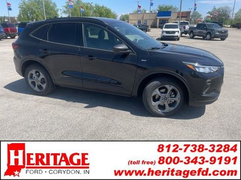 New 2026 Ford Escape ST-Line w/ Tech Pack #1 AWD/4WD image 1