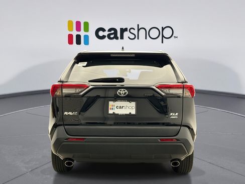 Used 2023 Toyota RAV4 XLE w/ Convenience Package AWD/4WD image 4