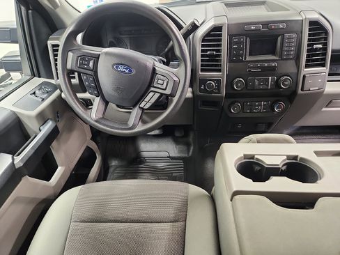 Certified 2022 Ford F250 XL w/ STX Appearance Package image 10