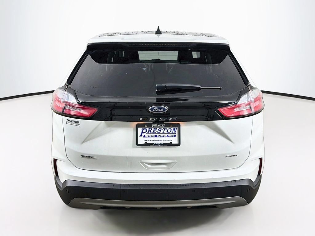 Used 2024 Ford Edge SEL w/ Convenience Package AWD/4WD image 6