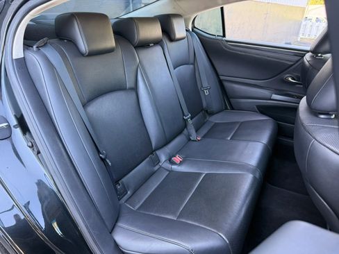 Used 2021 Lexus ES 350 w/ Accessory Package image 20